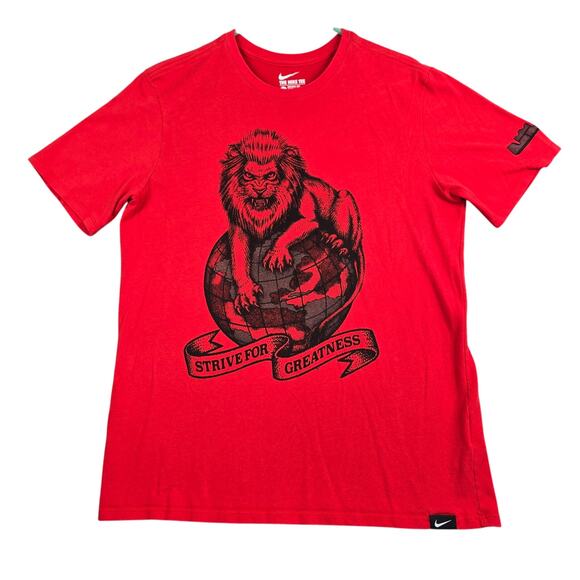 Nike Lebron James T-Shirt Men's Large Red Athletic Slim Cut NBA Basketball Tee - Picture 1 of 10